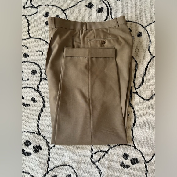 Hugo Boss men’s trousers - Picture 2 of 5